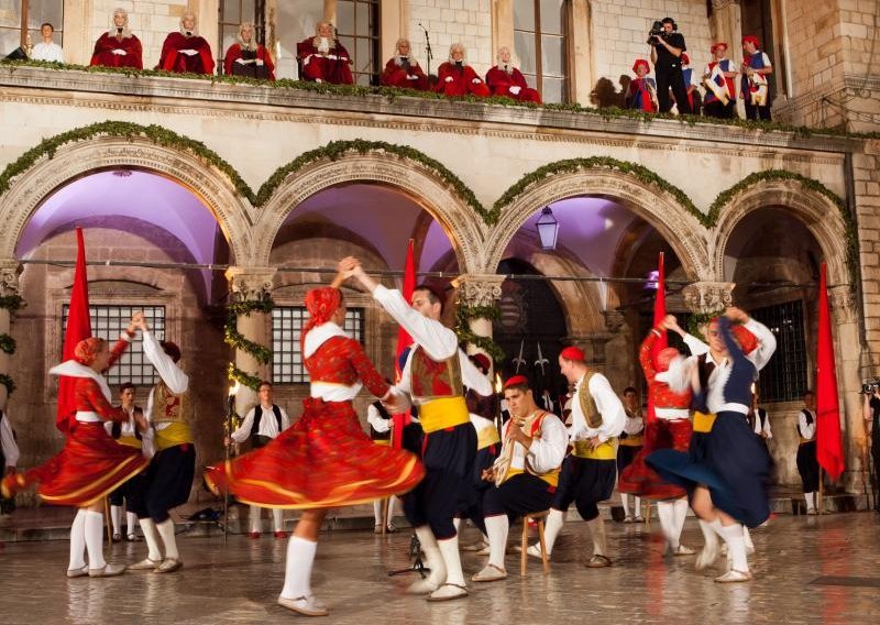 Konzervativnim ritualom otvorene Dubrovačke ljetne igre