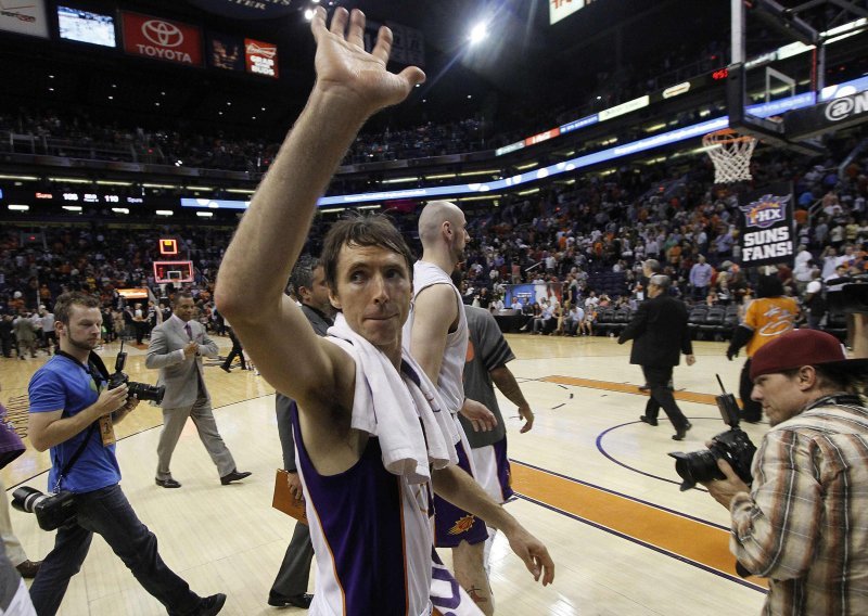 Steve Nash na kraju izabrao Bryanta i Lakerse