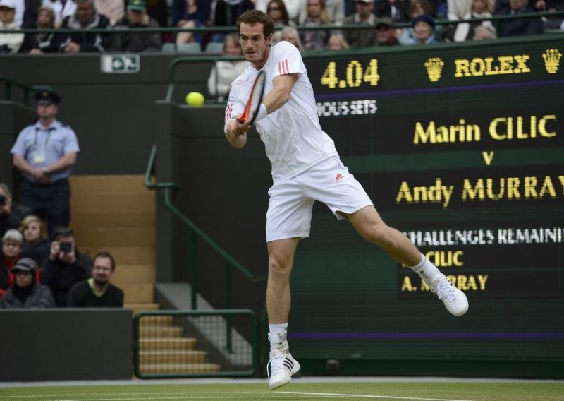 Murray to strong for Cilic