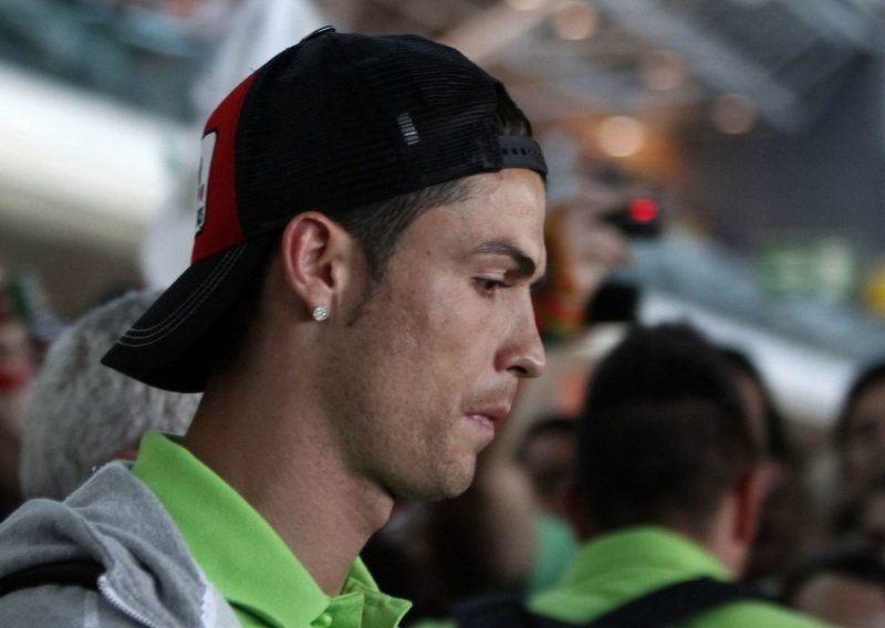 Nani: Ronaldo laže, želio je da se slavi njega