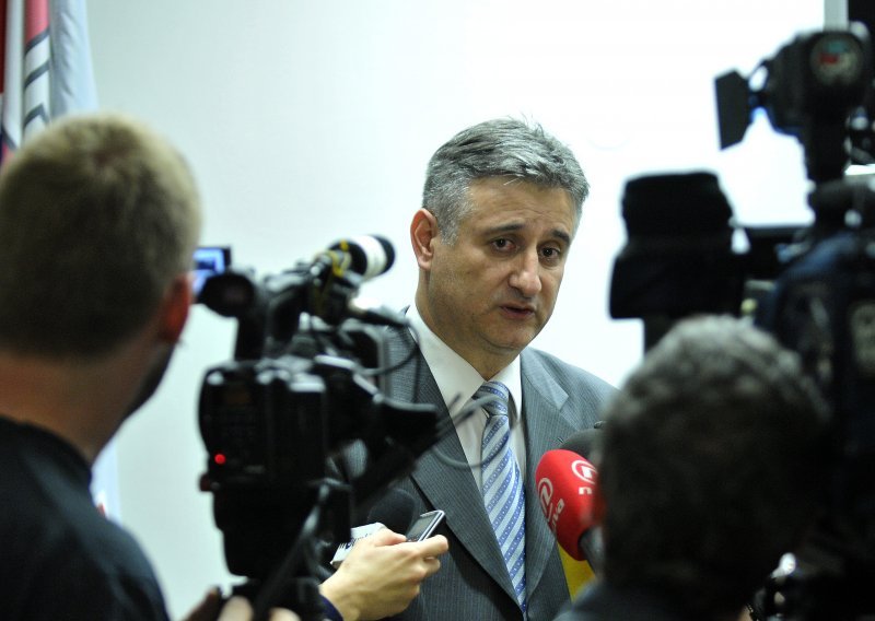 Opposition leader pushes for accelerating ratification of Croatia-EU treaty