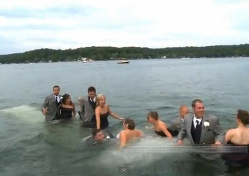 Ovim mladencima vjenčanje je palo u vodu