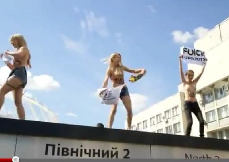 Polugole aktivistice prosvjedovale u Kijevu