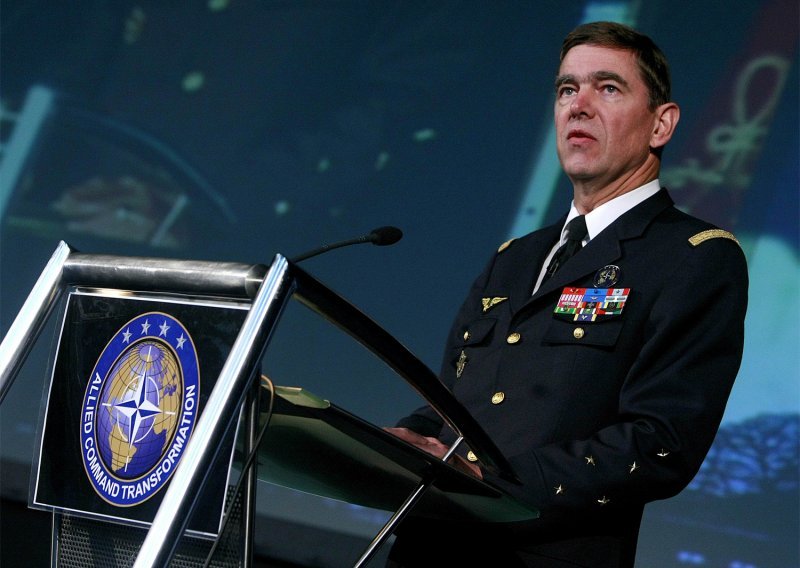 NATO general says Croatian army's reforms impressive