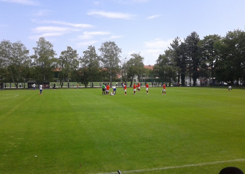 Hajduk s igračem manje nokautirao Valenciju!