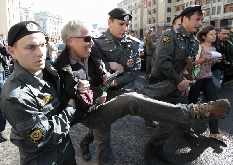 Moskva zabranila gay parade na 100 godina!