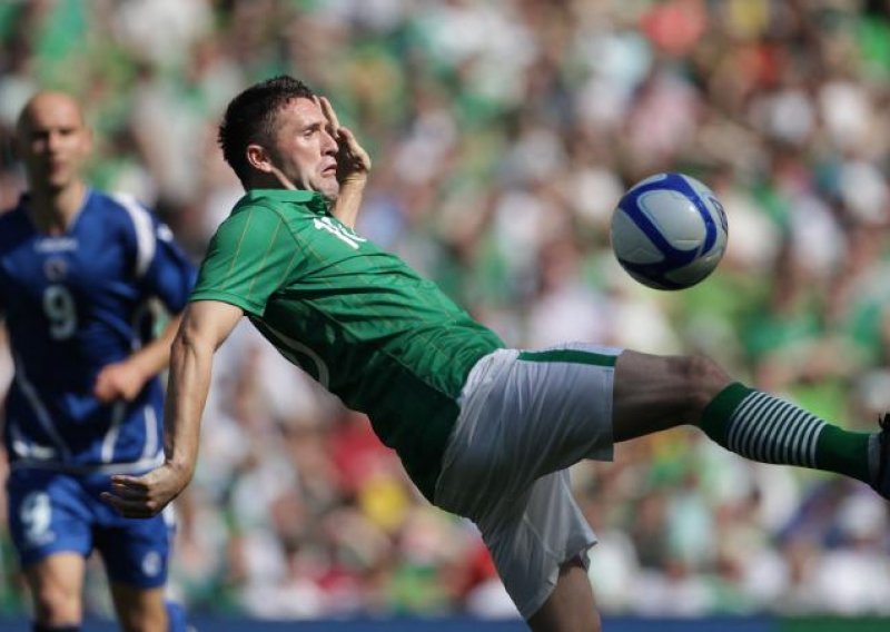 Robbie Keane nastradao u duelu s ex-hajdukovcem!