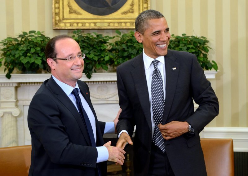 I Hollandeu treba odobrenje parlamenta za akciju u Siriji?