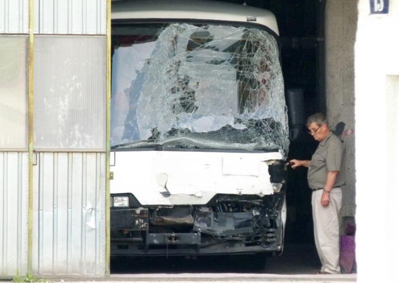 Grčki huligani: Kamenovan bus s igračima Panathinaikosa