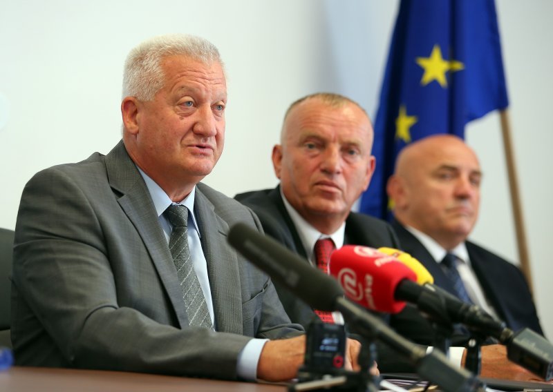 Hrvatski generalski zbor neće ulaziti u politiku i promidžbu