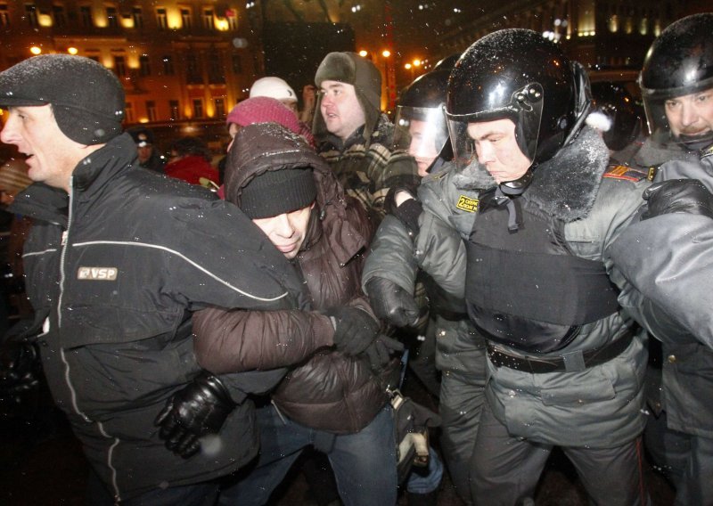 'Pokusna šetnja' prosvjednika ulicama Moskve