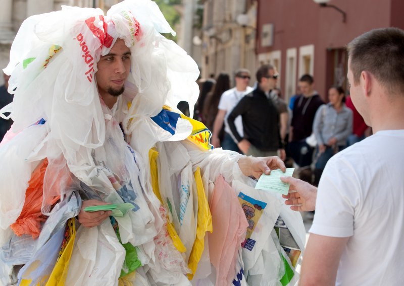Besplatne plastične vrećice odlaze u povijest