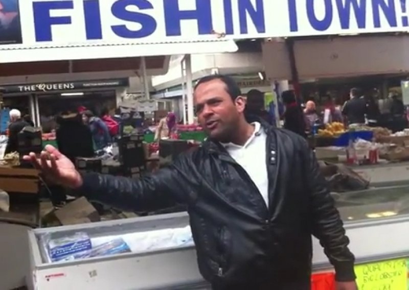 Pogledajte kako se i pjesmom može prodati riba