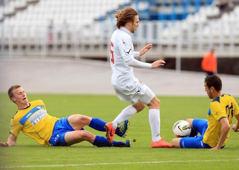 Zagreb gurnuo Inter prema dnu, 'lokosi' okrenuli Karlovac