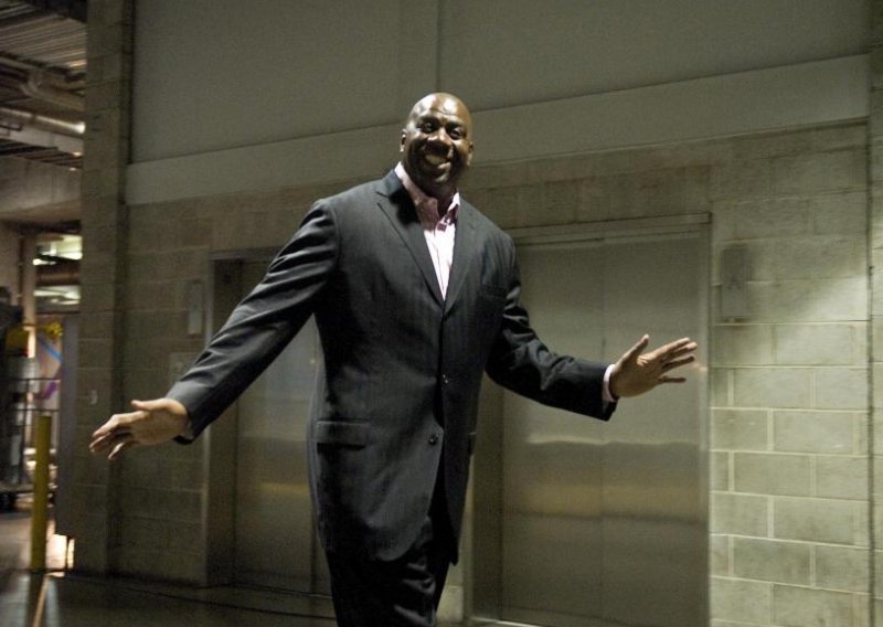 Magic Johnson prodao udio u Lakersima