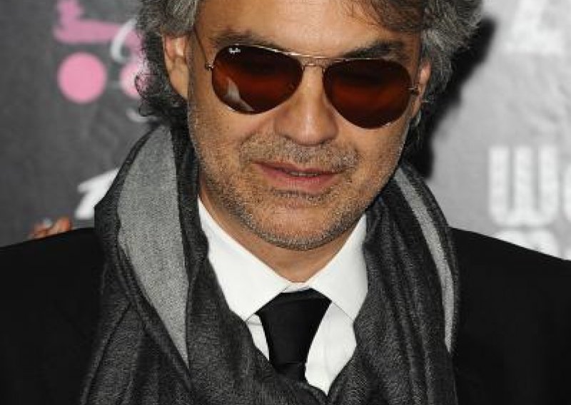 Andrea Bocelli: Oslijepila me lopta