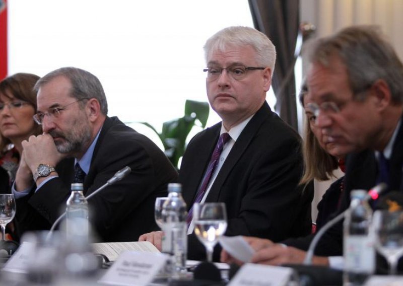 Josipović želi sudjelovati u izradi zakona o zviždačima