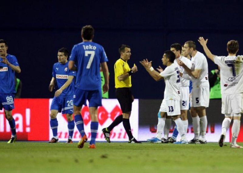 Većina čitatelja ne bi dosudila Bebekov penal