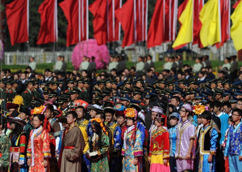 Kina u raskoraku između maoizma i demokracije