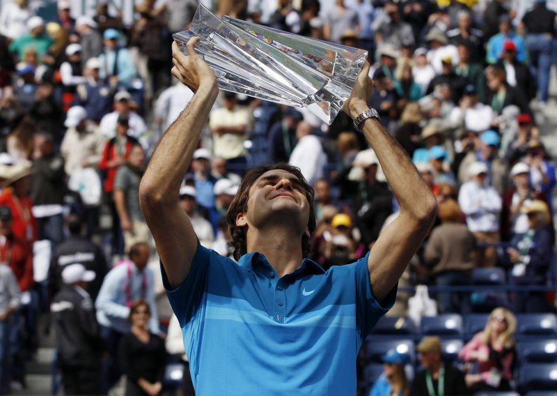 Federer ruši protivnike i rekorde, pao i Indian Wells