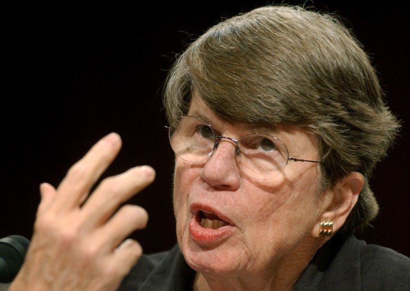 Preminula Janet Reno, prva američka državna tužiteljica