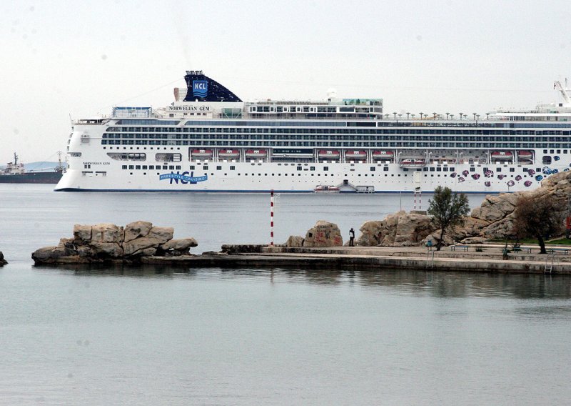 Hrvatskim navijačima Poljaci pripremili brod-hotel