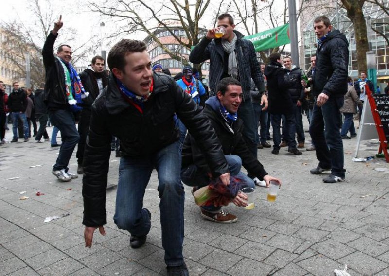 Pijani Belgijanci izazivaju nevolje u Hannoveru