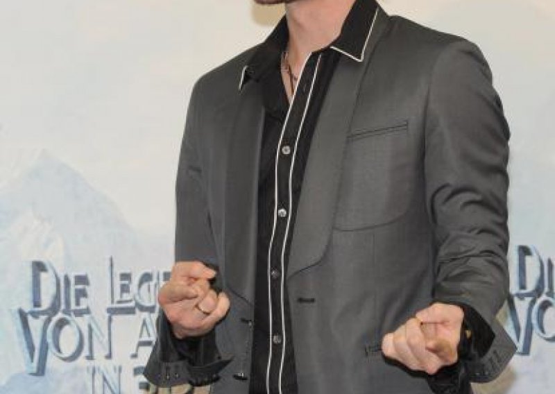 Jackson Rathbone će postati otac