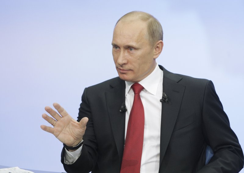 Putin smatra da je Hodorkovskom mjesto u zatvoru