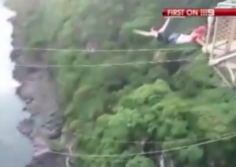 Australki puklo uže za bungee jump