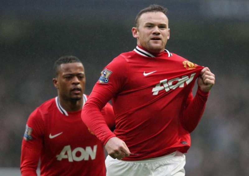 Rooney nokautirao City, vratio se Scholes