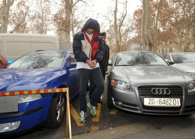 Policajci koji su pomagali kriminalcima u Remetincu