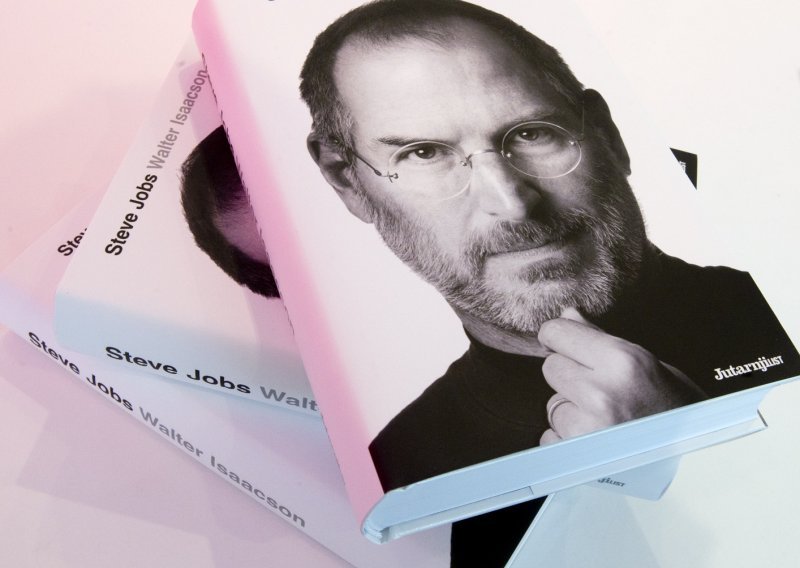 Predstavljena biografija Stevea Jobsa