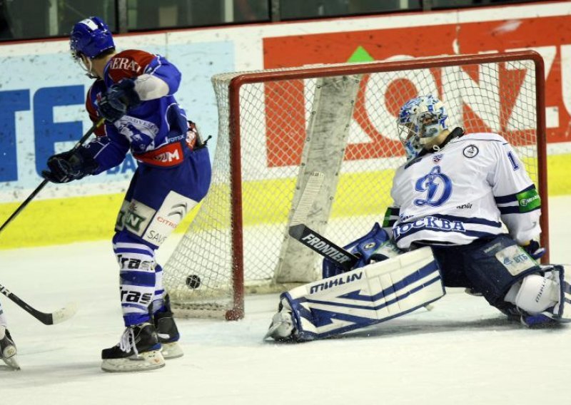 Dinamo pobjedom čestitao 'medvjedima' rođendan