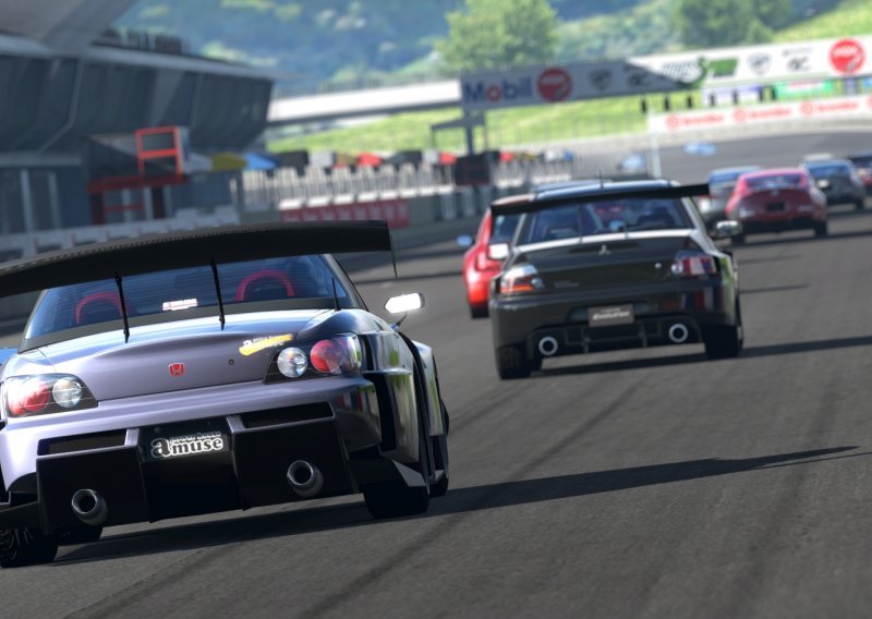 Gran Turismo 5 opet odgođen