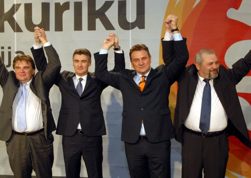Uvjerljiva pobjeda koalicije predvođene SDP-om