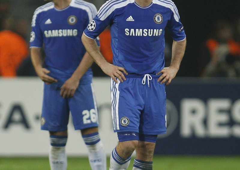 Chelsea toliko želi Modrića da nude i Lamparda