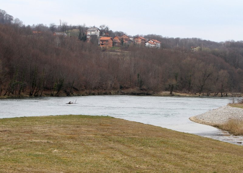 'Zeleni' na sudu pobijedili malu hidroelektranu Brodarci na Kupi