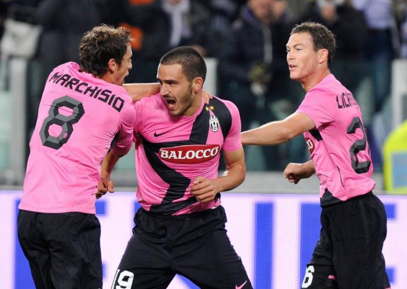 Juventus dobio Palermo, prva pobjeda Cesene