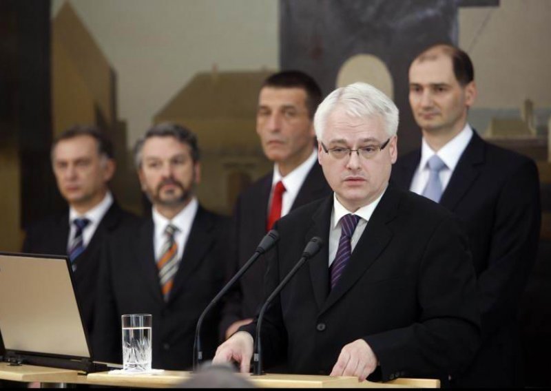 Prvi sastanak Josipovićevog ekonomskog tima
