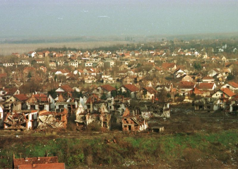 Tko će odgovarati za rušenje Vukovara?