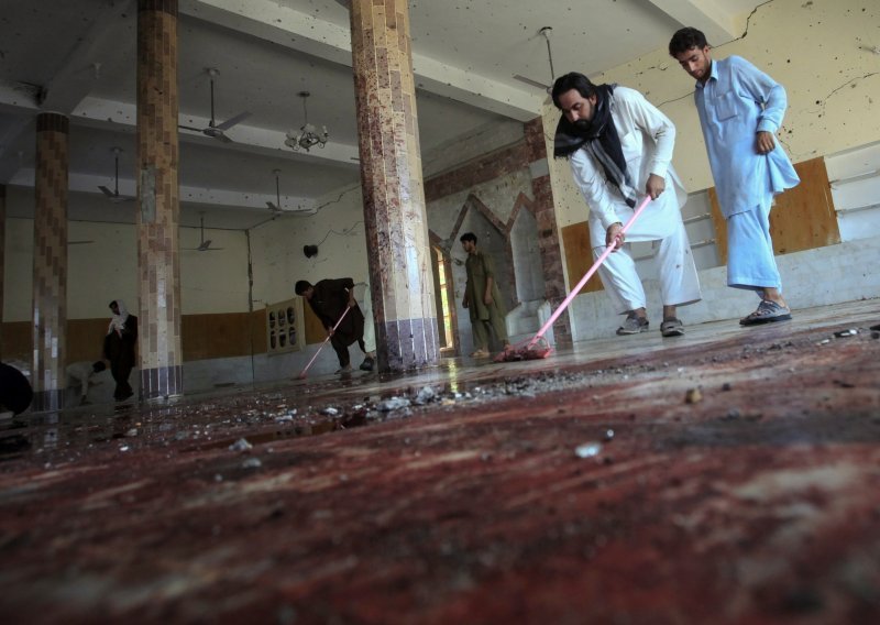 U napadu u Pakistanu 43 mrtvih, 117 ranjenih