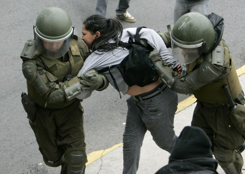Policija u Čileu privela više od petsto ljudi
