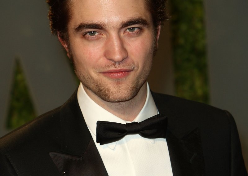 Pattinson želi snimiti duet s pop pjevačem Willom Youngom