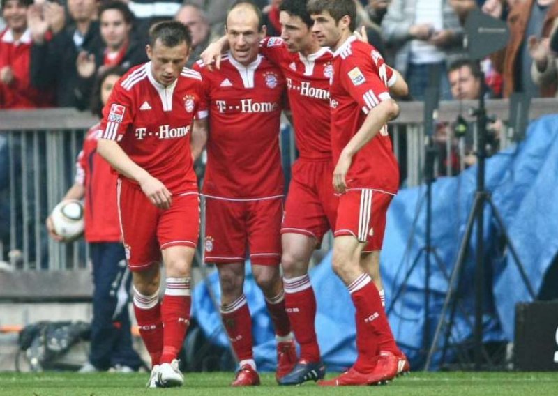 Bayern lovi osmo, a Lyon svoje prvo finale