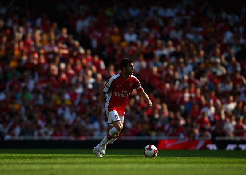 Barca uvjerena da će Arsenal prodati Fabregasa
