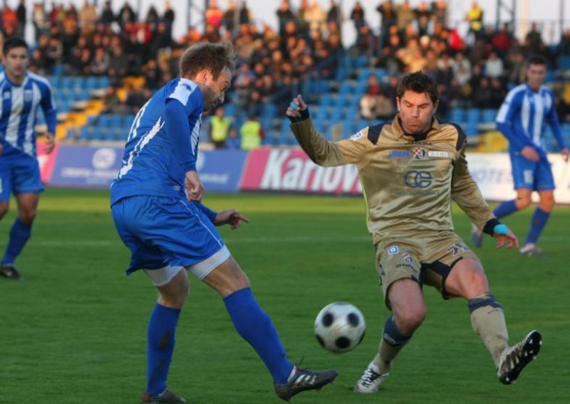 Dinamo prošao Karlovac, prvi gol Cufrea