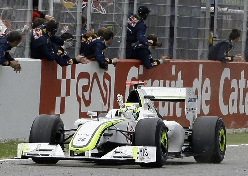 Formula 1 bez VN Japana 2010. zbog recesije