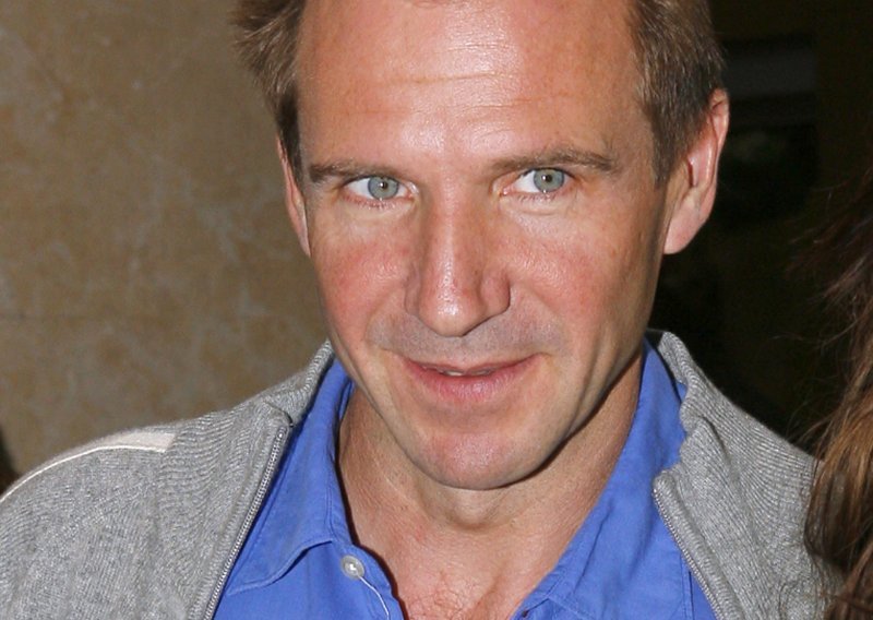 Ralph Fiennes snima film u Domu Narodne skupštine Srbije