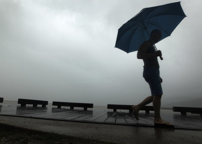 Uragan Ophelia zaobišao Bermude